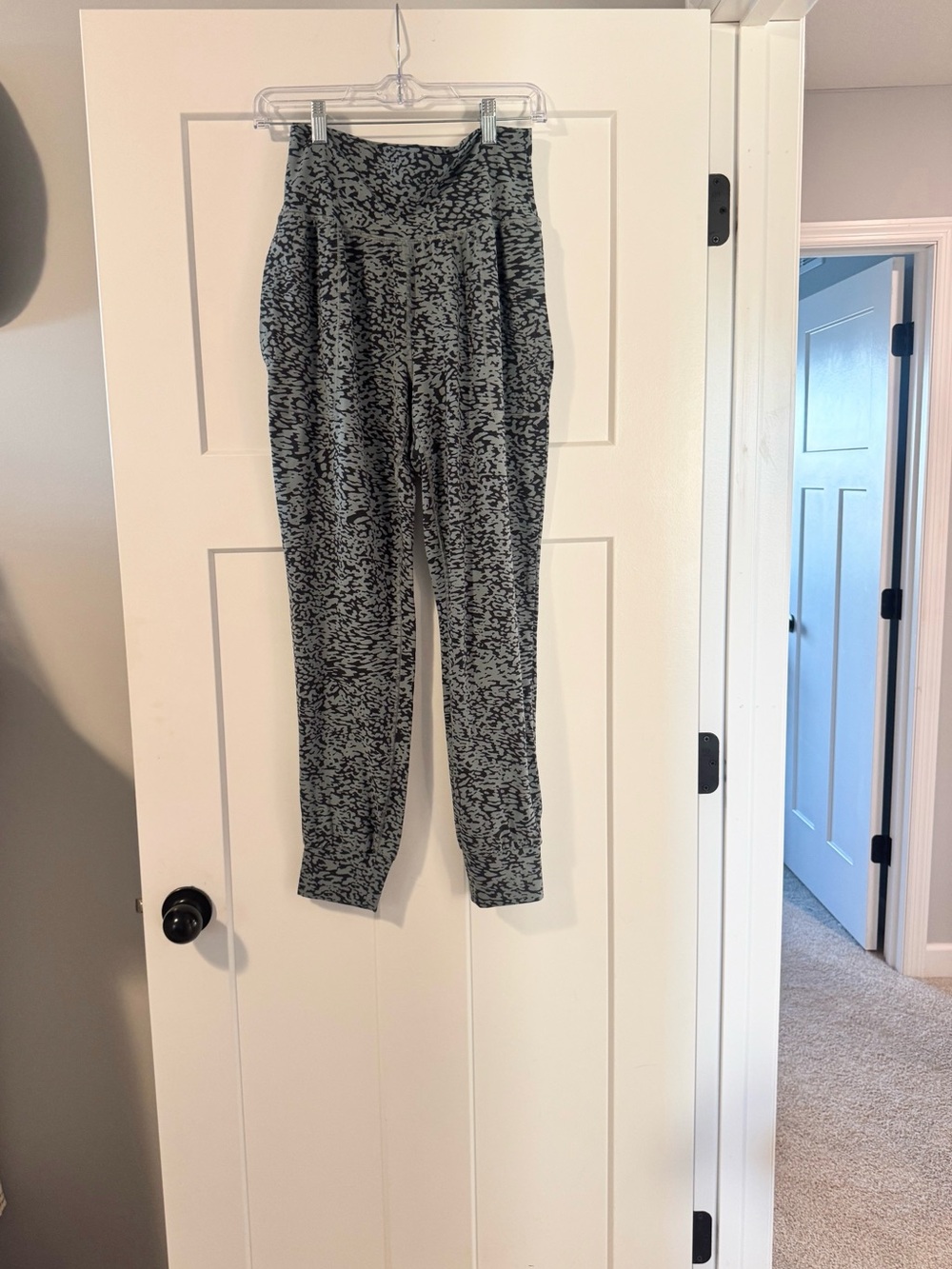 Athleta Gray Marled High-Waist Jogger Pants